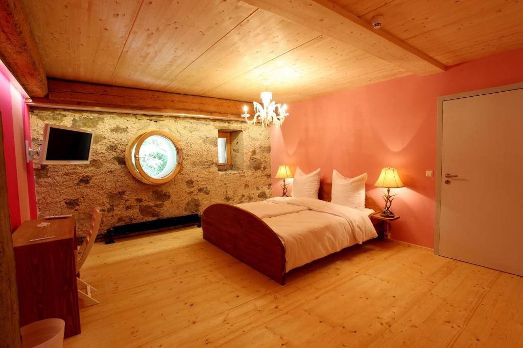 Hotel Rainhof Scheune & Naturpark Restaurant Kirchzarten Quarto foto